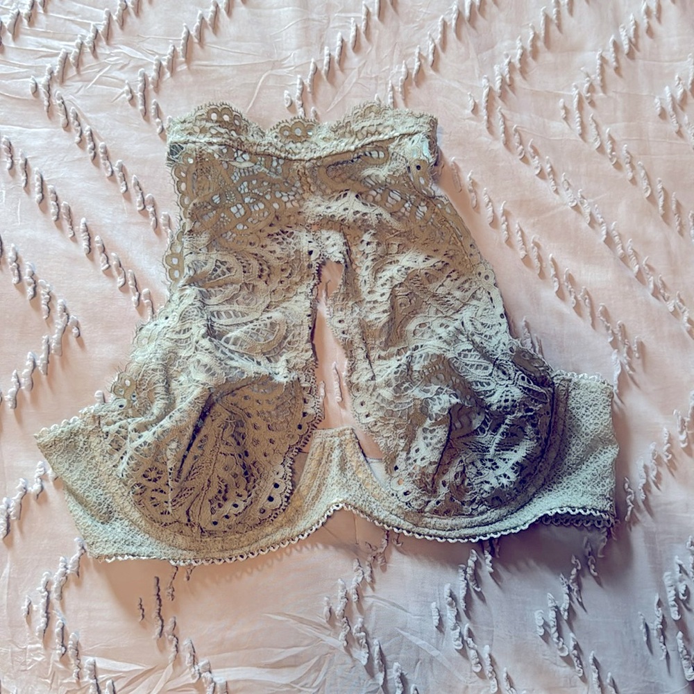 VS Halter Bralette